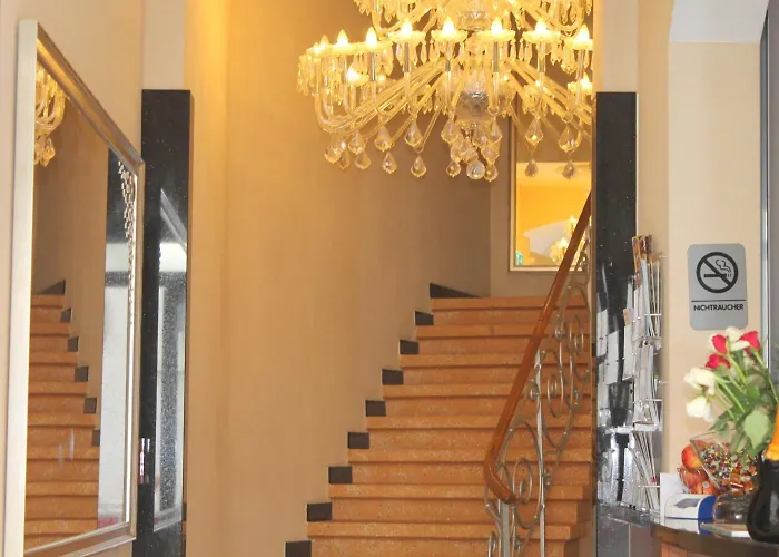 Expo Frankfurt Centre - Digital Check-in Hotel 3*