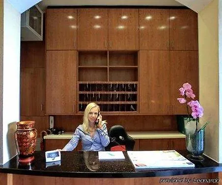 Expo Frankfurt Centre - Digital Check-in Hotel 3*